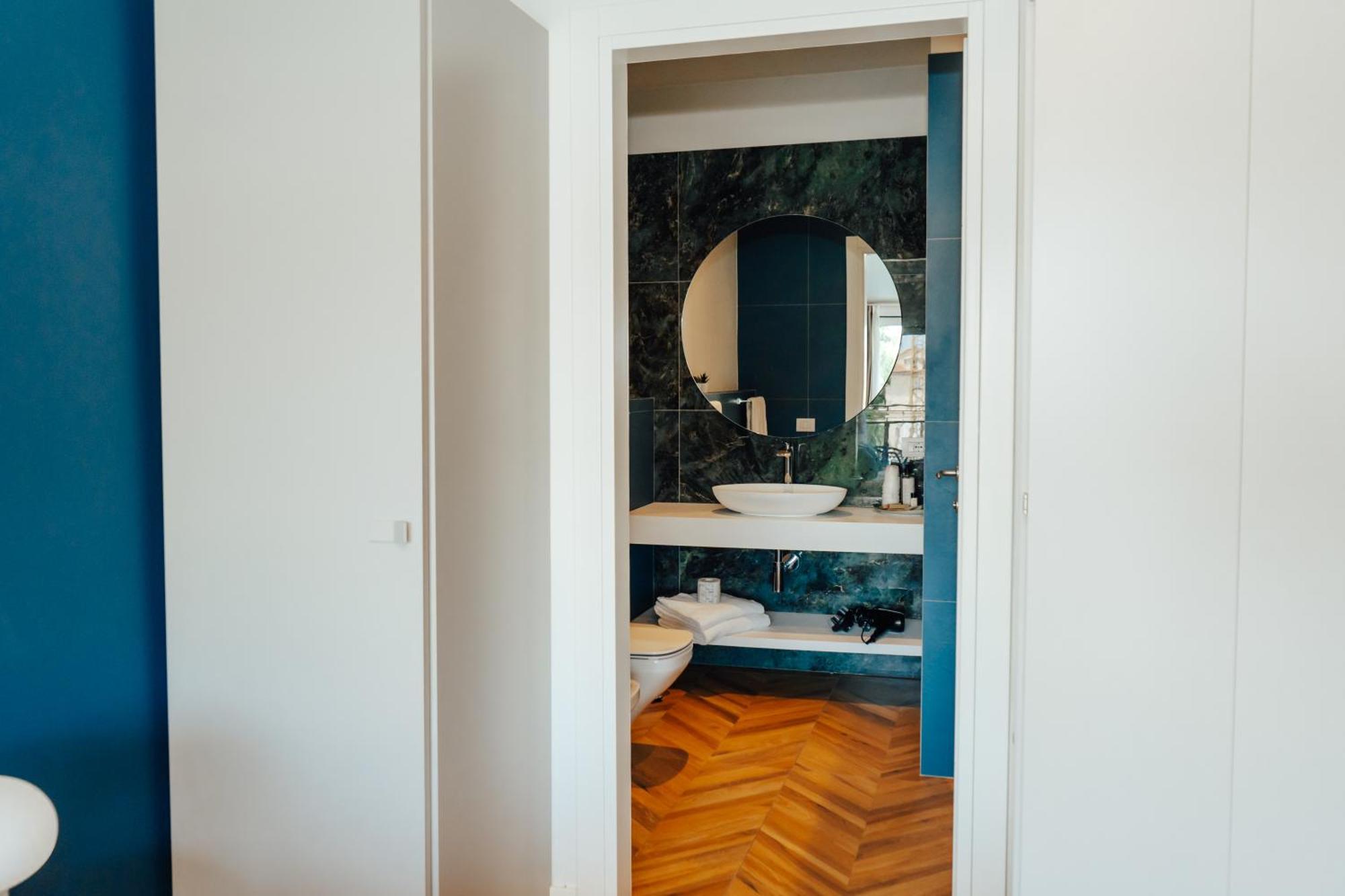 C House Rooms Lake Peschiera del Garda Buitenkant foto