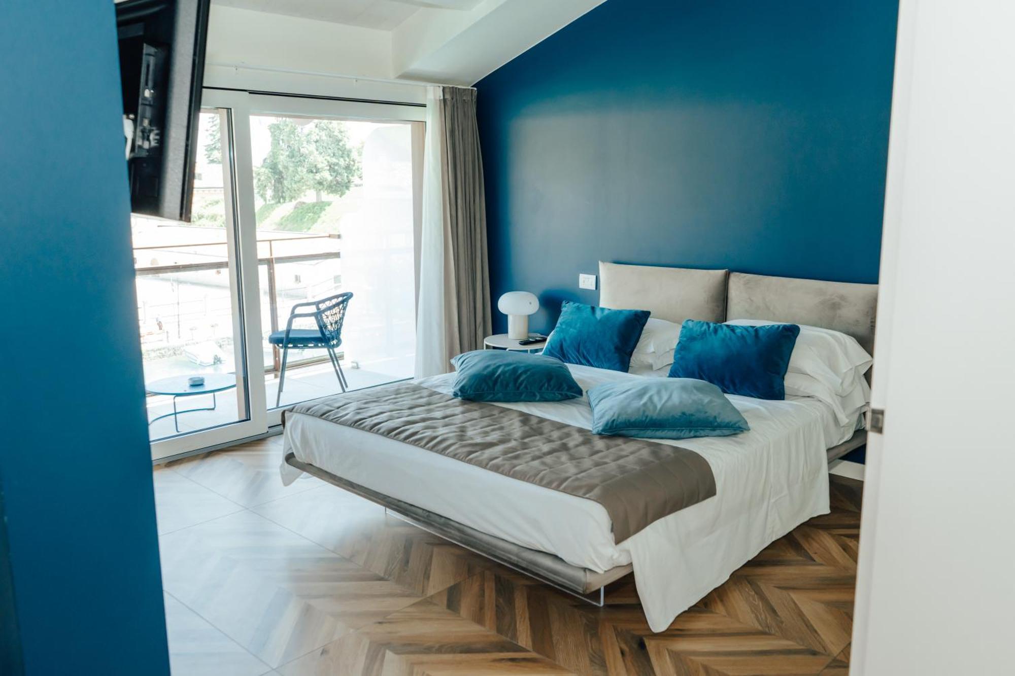 C House Rooms Lake Peschiera del Garda Buitenkant foto