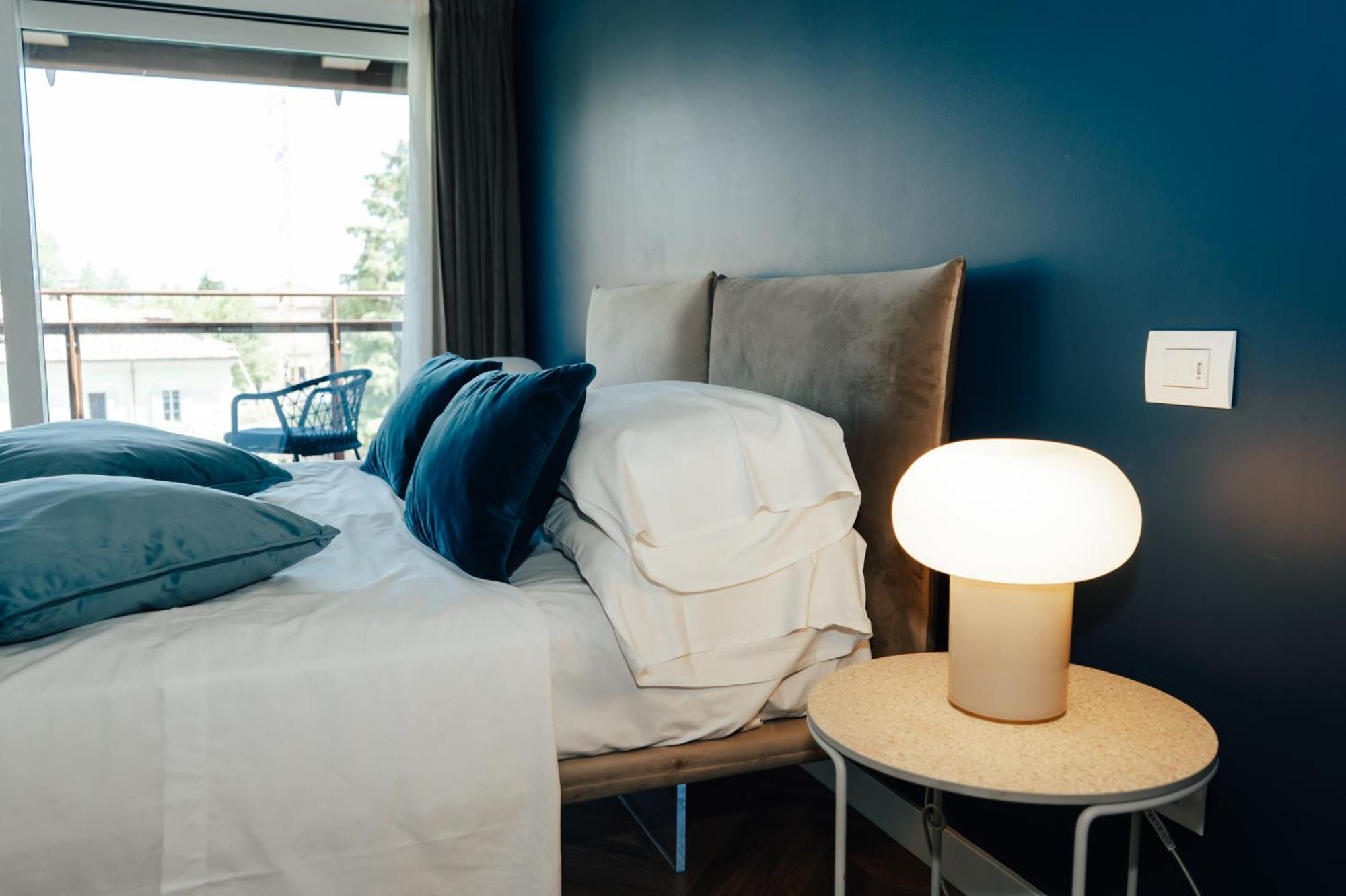 C House Rooms Lake Peschiera del Garda Buitenkant foto